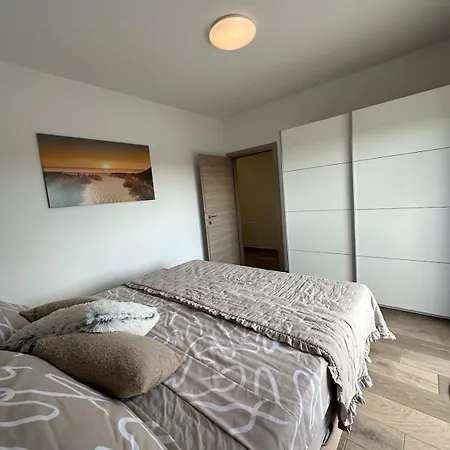 House Smiling Amazing Property For Vacation Apartment Pula