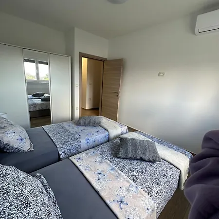 Apartment House Smiling Amazing Property For Vacation